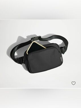 MOVING SALE | Away’s “The Small Everywhere Sling Bag” in Jet Black